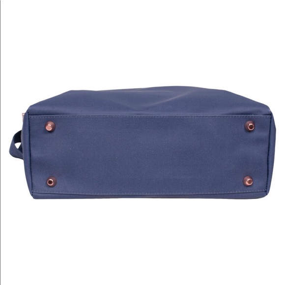 Tote diaper bag